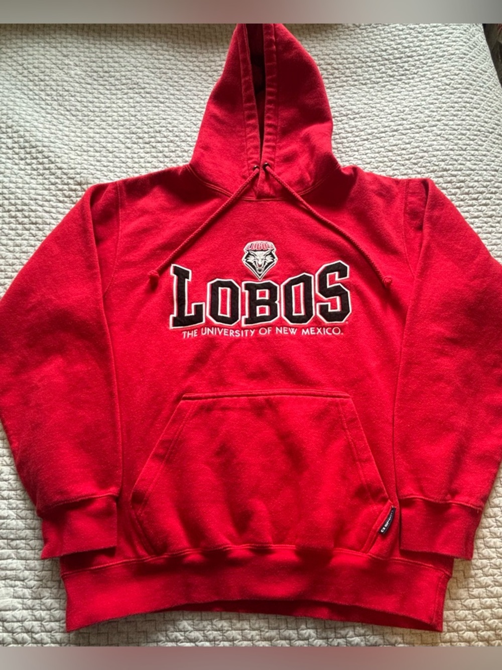 Vintage University of New Mexico Lobos Embroidered Red Hoodie Size Medium